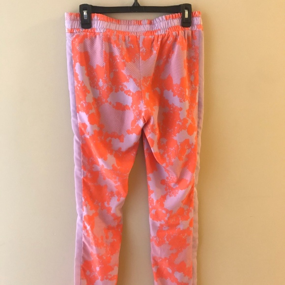Lamour Pants - Picture 2 of 3
